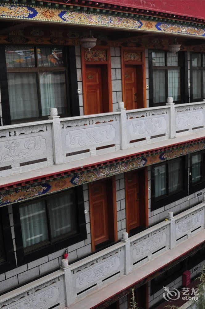 Yak Hotel Лхаса Экстерьер фото